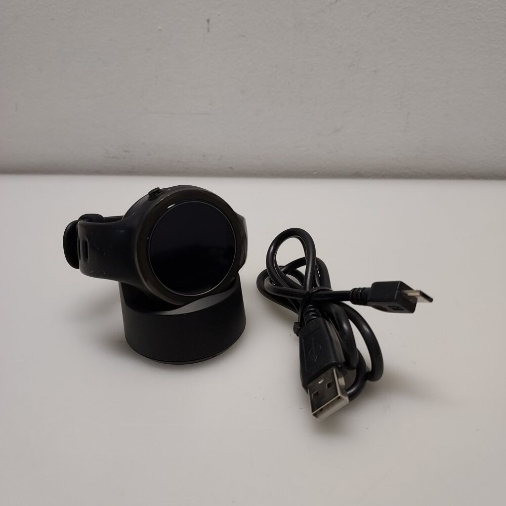 MOTOROLA MOTO 360 SPORT SMART WATCH GPS, HEART RATE, NAVIGATION ANDOID IOS EWC